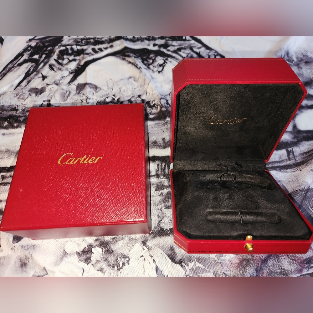 Auth Cartier Bracelet Box